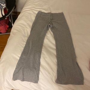 Brandy Melville Hillary Yoga Pants | Sweatpants | Yoga Pants